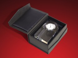 Wartburg - Uhr, Glas rund 