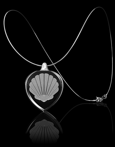 jakobsmuschel-herzanhaenger-mit-kette