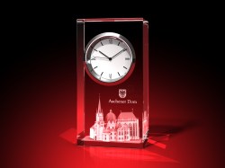 Aachener Dom - Uhr, Glas eckig liegend – GLASFOTO.COM