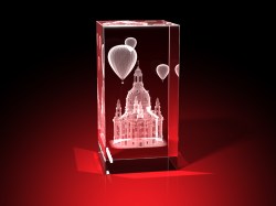 Souvenirs aus Glas : Frauenkirche Dresden mit Ballons