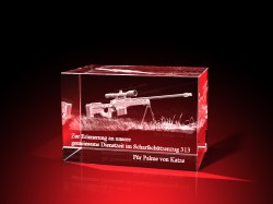 Scharfschützengewehr - Quader (90 x 60 x 60) – GLASFOTO.COM