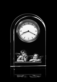 Raffael Engel : Die schöne Engel Uhr lässt Sie nicht die Zeit vergessen